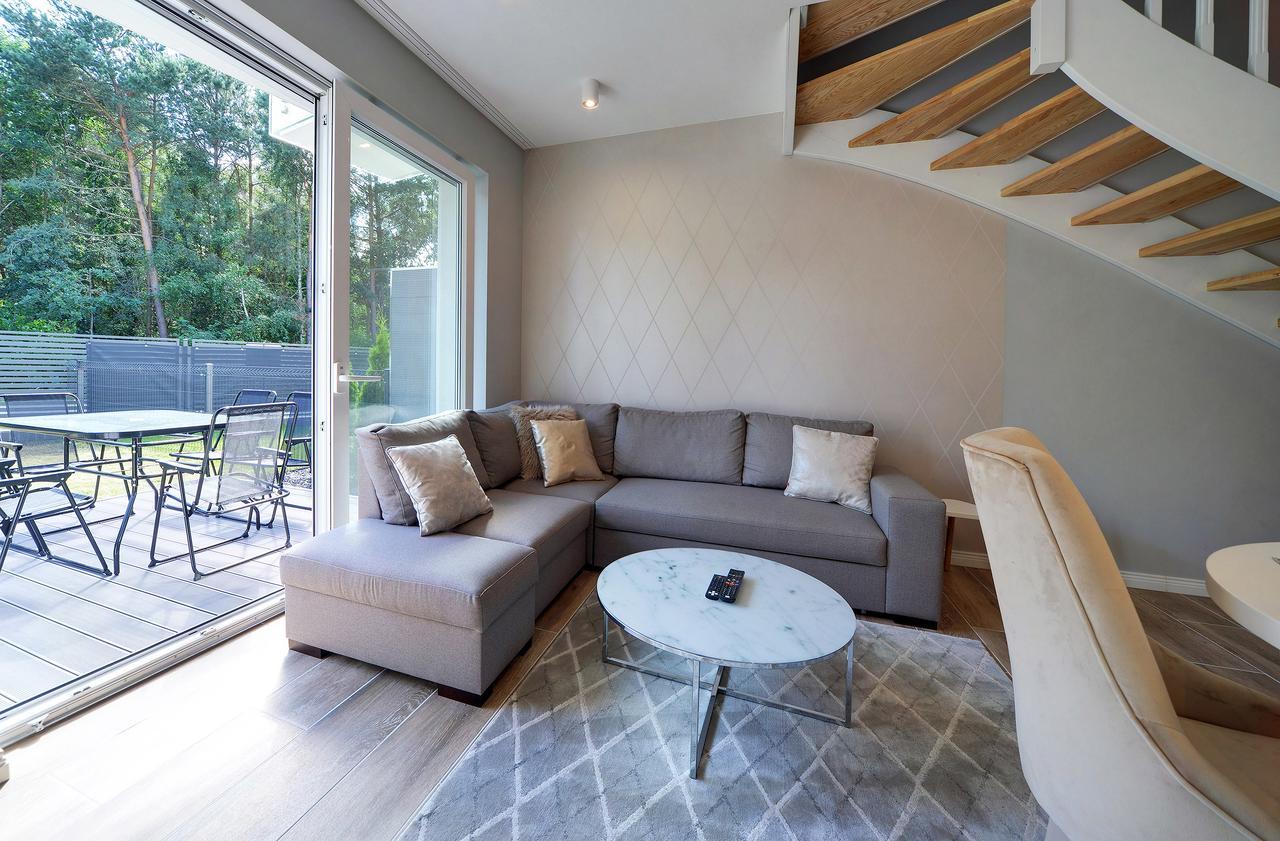 Apartamenty Sun Seasons 24 - Four Seasons Pobierowo Buitenkant foto
